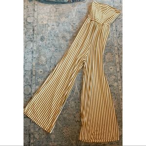 American Eagle Striped Jumpsuit 🌻